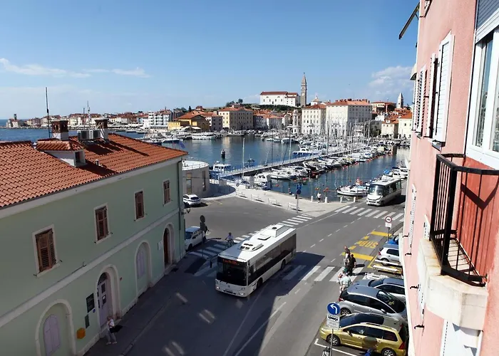 Apartma Dante